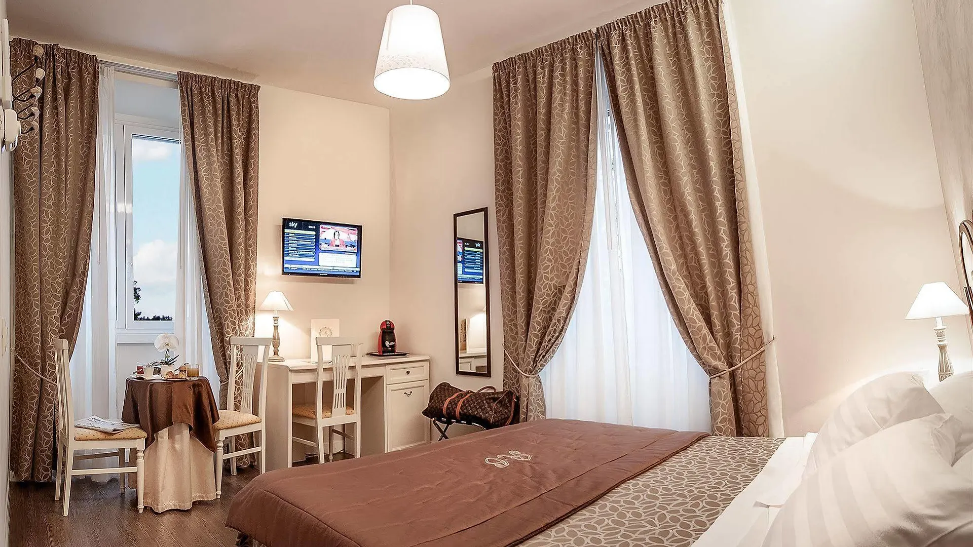 Bed and Breakfast Relais De L'Opera Roma Bed & Breakfast