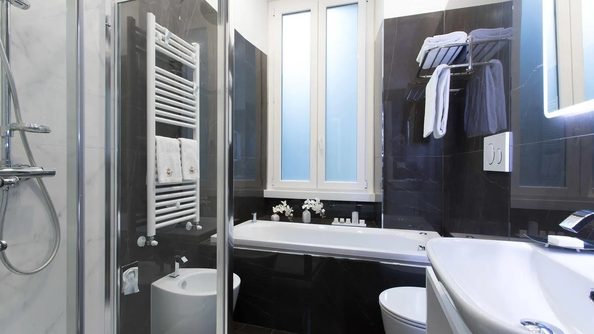Relais De L'Opera Bed & Breakfast Rome